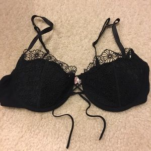 Victoria’s Secret Bra 34C